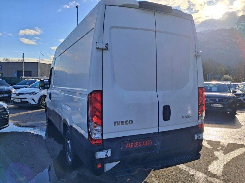 IVECO DAILY  CAB 35S14 2.3D TURBO 136 CV BVM6 TVA RECUPERABLE PRIX HT 