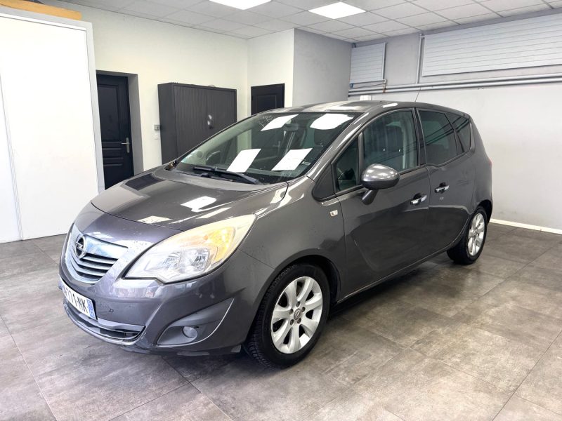 OPEL MERIVA 1.7 CDTI 130 COSMO 2011