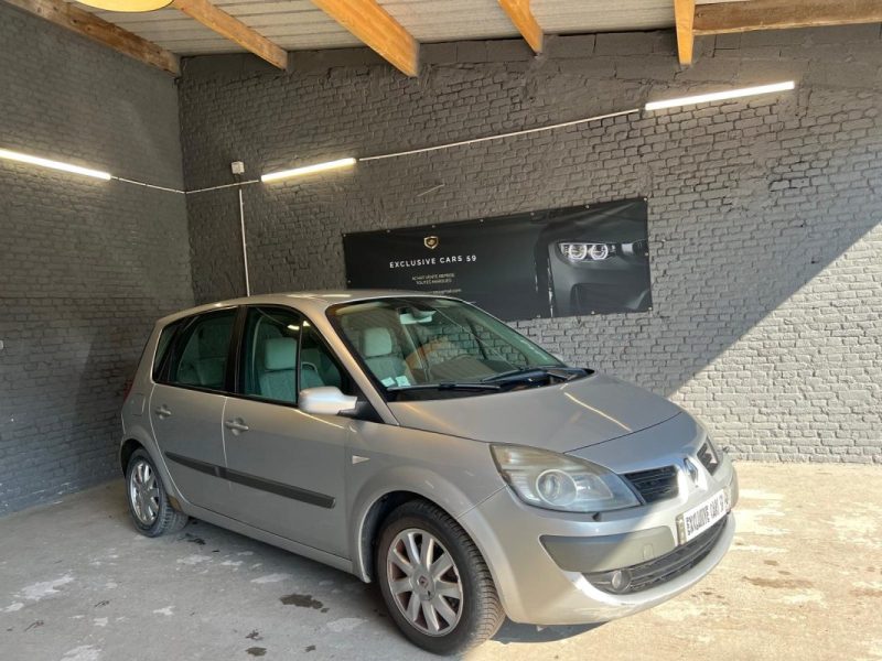 RENAULT SCENIC EXPRESSION 1.9DCI 130 BVA FAIBLE KILOMETRE  