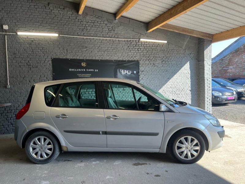 RENAULT SCENIC EXPRESSION 1.9DCI 130 BVA FAIBLE KILOMETRE  