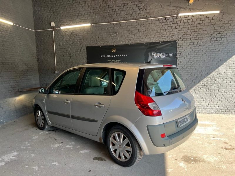 RENAULT SCENIC EXPRESSION 1.9DCI 130 BVA FAIBLE KILOMETRE  