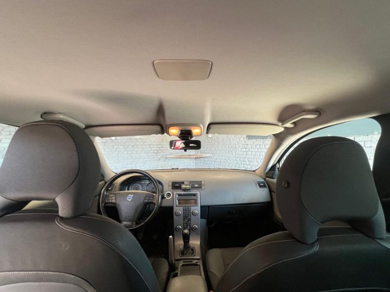 VOLVO V50  PHASE 2 1.6 D 110CH DRIVE MOMENTUM 