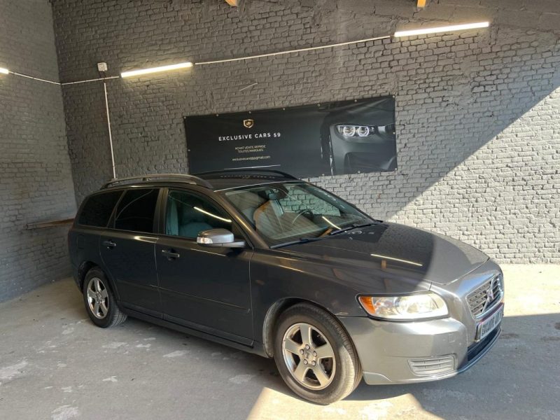 VOLVO V50  PHASE 2 1.6 D 110CH DRIVE MOMENTUM 