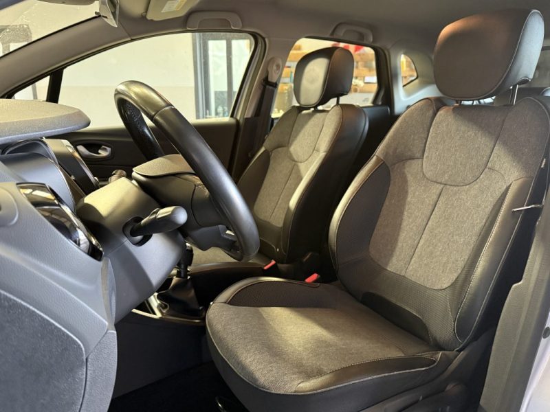 RENAULT CAPTUR 1.3 TCE 130CH - INTENS - GPS - SUIVI FACTURES RENAULT - 57900KM