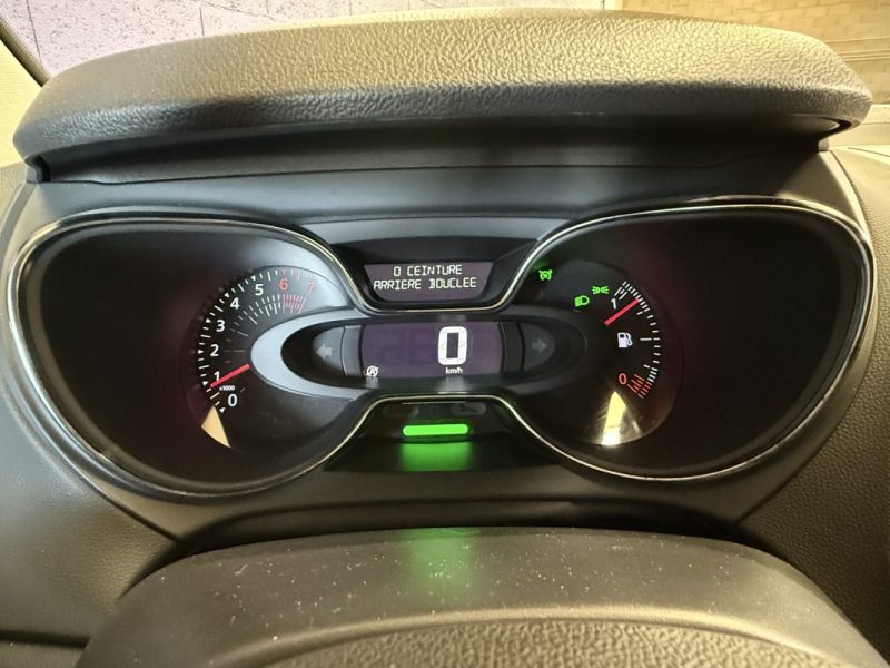 RENAULT CAPTUR 1.3 TCE 130CH - INTENS - GPS - SUIVI FACTURES RENAULT - 57900KM