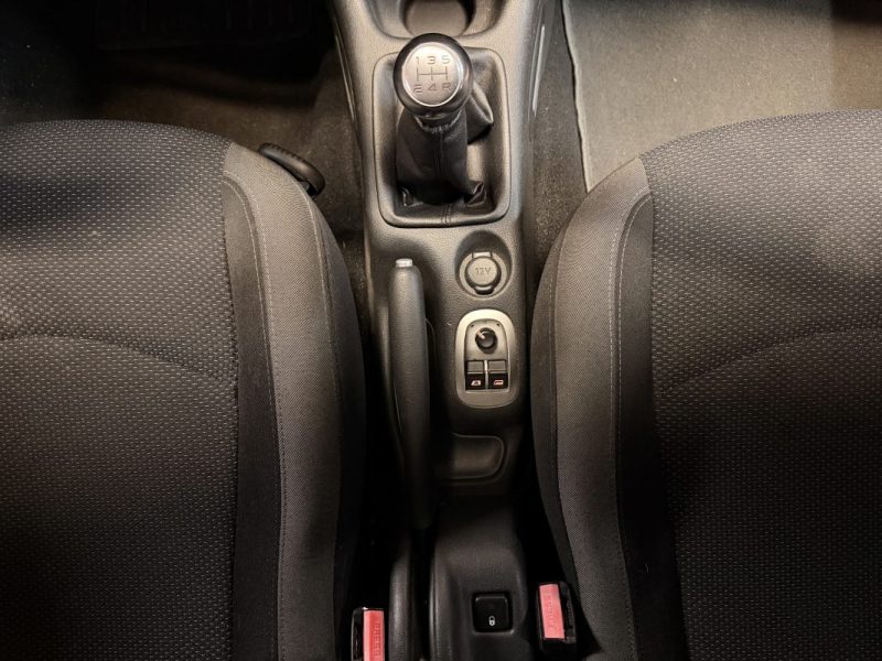 PEUGEOT 206+ Trendy 1.4 essence 75ch 