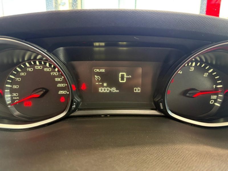 🔹 Peugeot 308 1.5 Bluehdi 131 Ch 🎶 Bluetooth🔊 Radar de recul🛡️ Garantie 6 mois