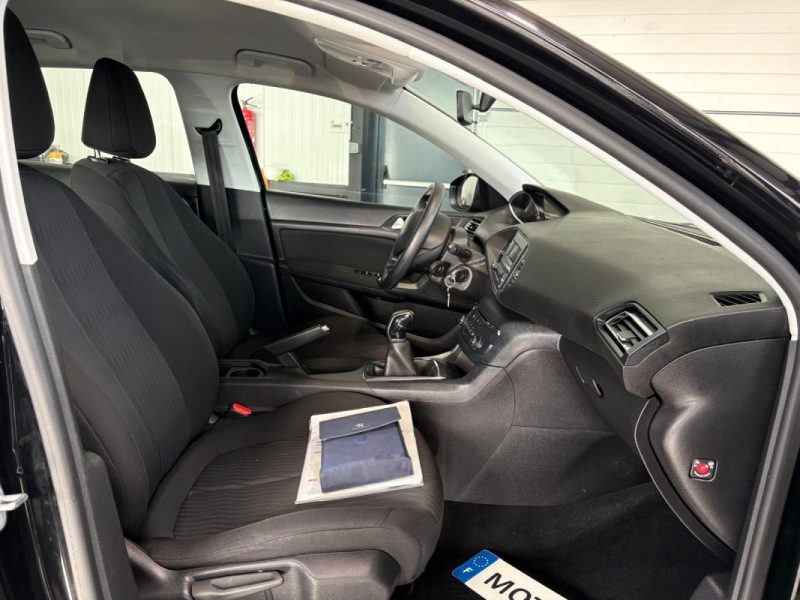 Peugeot 308 1.6 BlueHDi 99ch 🚗 Clim ❄️ Radar 🔊 Garantie 6 mois 🛡️