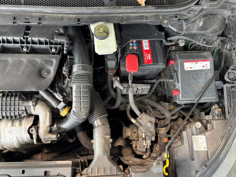 Peugeot 308 1.6 BlueHDi 99ch 🚗 Clim ❄️ Radar 🔊 Garantie 6 mois 🛡️