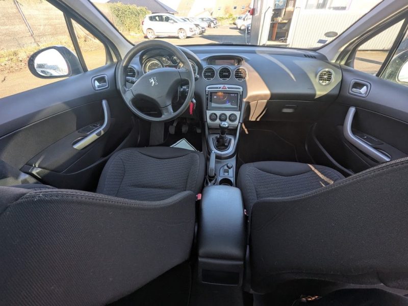 PEUGEOT 308 SW 1.6 HDI 90 NAVTEQ 2009