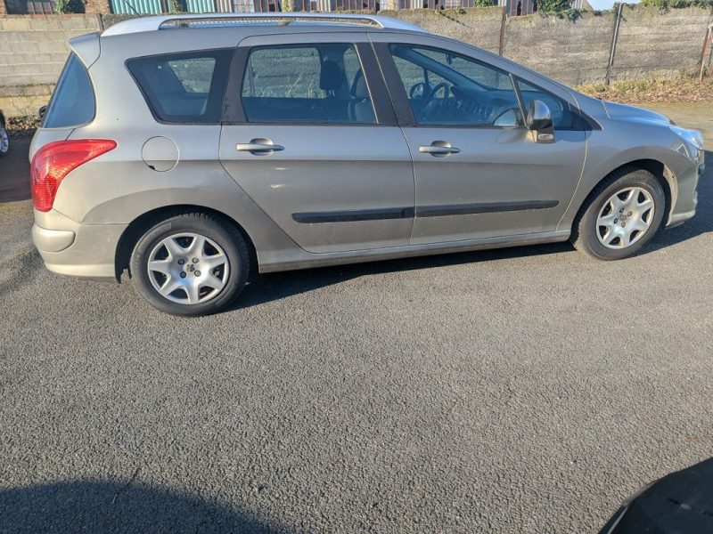 PEUGEOT 308 SW 1.6 HDI 90 NAVTEQ 2009