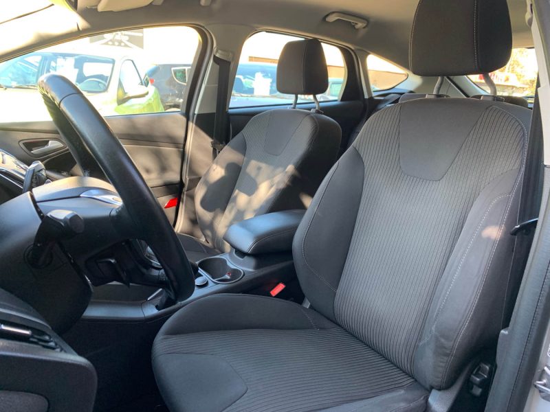 FORD FOCUS 1.6 TDCI 115CH FAP STOP&START TITANIUM 5P 2013