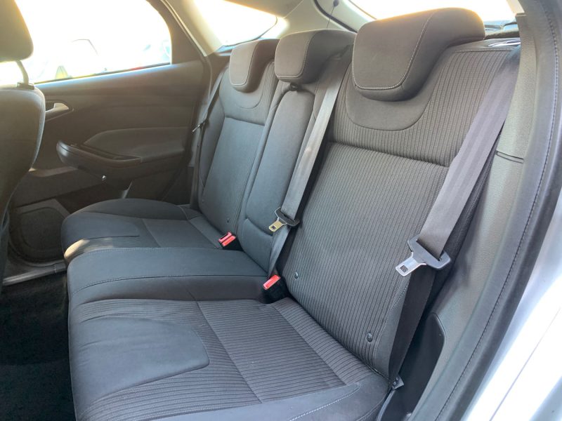 FORD FOCUS 1.6 TDCI 115CH FAP STOP&START TITANIUM 5P 2013
