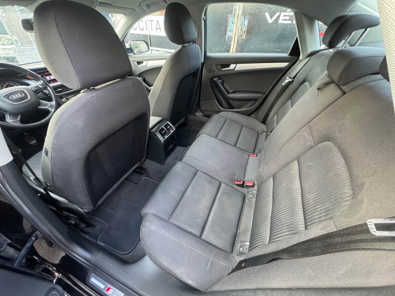 AUDI A4 LIMOUSINE AMBIENTE LUXE SLINE 2013