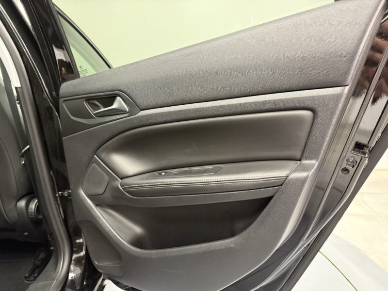 PEUGEOT 308 II FELINE 1.6 E-HDI  116CV GARANTIE 12 MOIS 