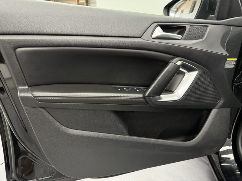 PEUGEOT 308 II FELINE 1.6 E-HDI  116CV GARANTIE 12 MOIS 