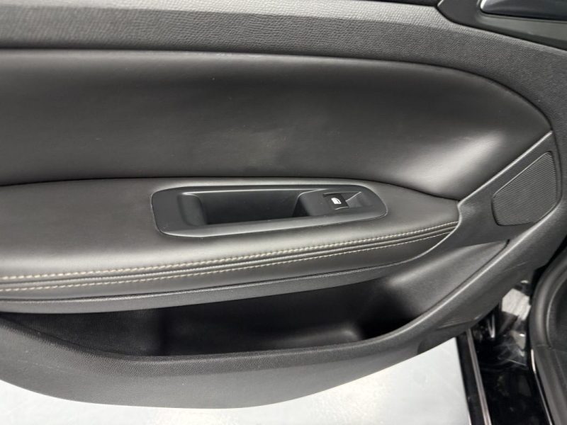 PEUGEOT 308 II FELINE 1.6 E-HDI  116CV GARANTIE 12 MOIS 