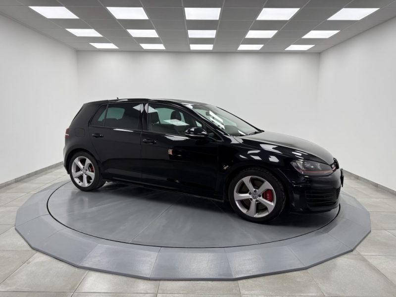 VOLKSWAGEN GOLF VII 2.0 TSI 230CV GTI 