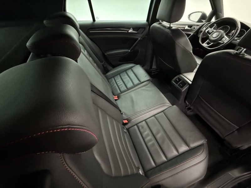 VOLKSWAGEN GOLF VII 2.0 TSI 230CV GTI 