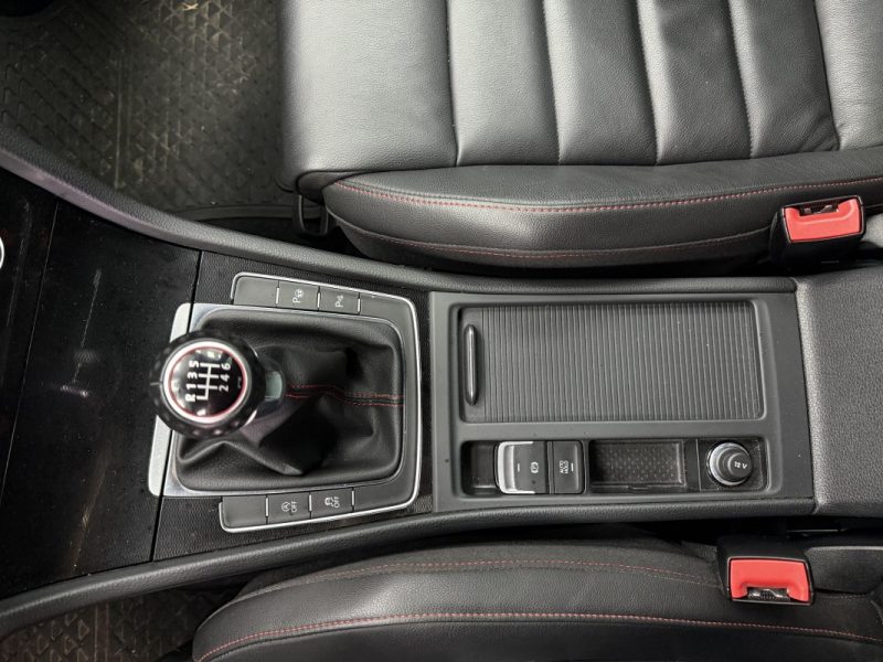 VOLKSWAGEN GOLF VII 2.0 TSI 230CV GTI 
