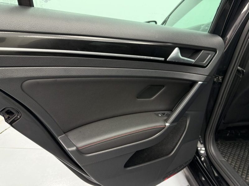 VOLKSWAGEN GOLF VII 2.0 TSI 230CV GTI 