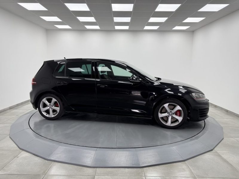 VOLKSWAGEN GOLF VII 2.0 TSI 230CV GTI 