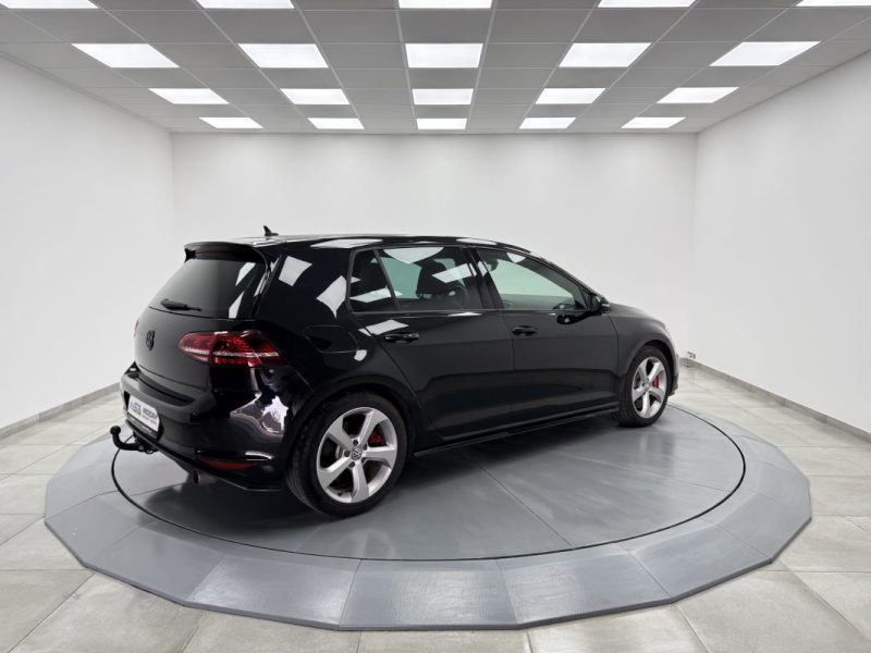 VOLKSWAGEN GOLF VII 2.0 TSI 230CV GTI 