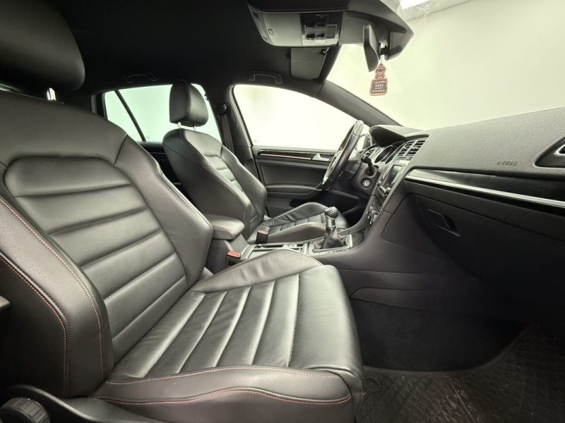 VOLKSWAGEN GOLF VII 2.0 TSI 230CV GTI 