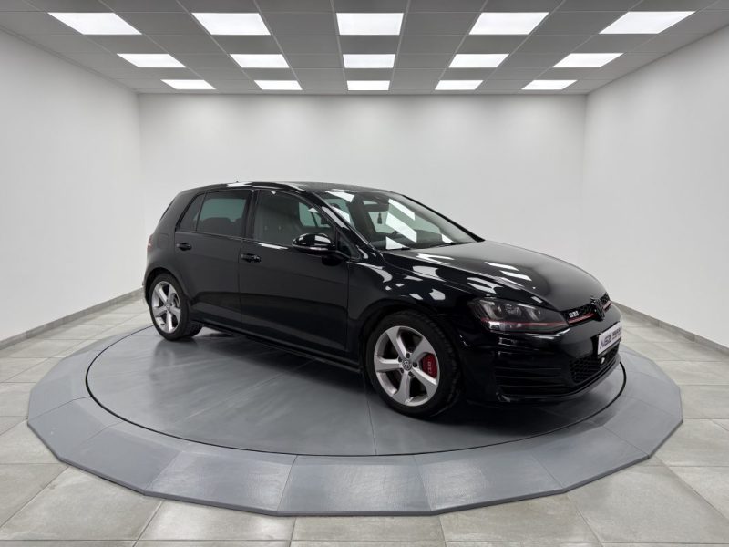 VOLKSWAGEN GOLF VII 2.0 TSI 230CV GTI 