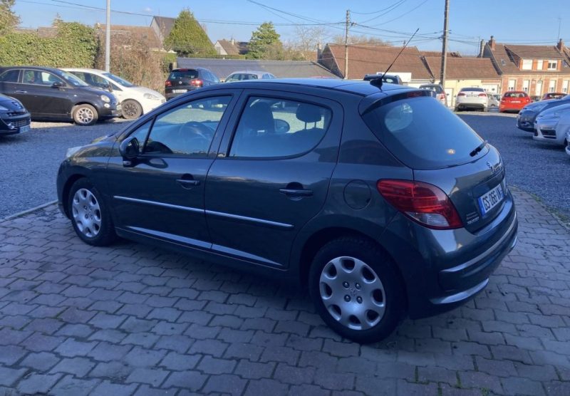 PEUGEOT 207  1.6L 16V 120CV SPORT / Révisée&Garantie 