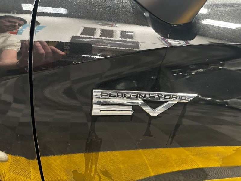 MITSUBISHI OUTLANDER 306CH PHEV 4WD BVA INSTYLE PLUS PLUG-IN HYBRID22.7 KWH    