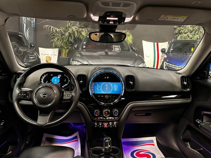MAGNIFIQUE MINI COUNTRYMAN PREMIUM PLUS 1.5 136CH (TOIT OUVRANT, HARMAN KARDON, SIEGES CHAUFFANTS))