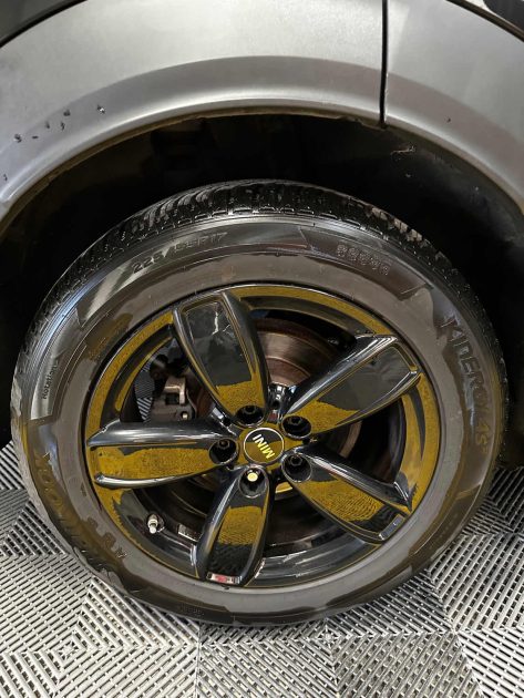 MAGNIFIQUE MINI COUNTRYMAN PREMIUM PLUS 1.5 136CH (TOIT OUVRANT, HARMAN KARDON, SIEGES CHAUFFANTS))