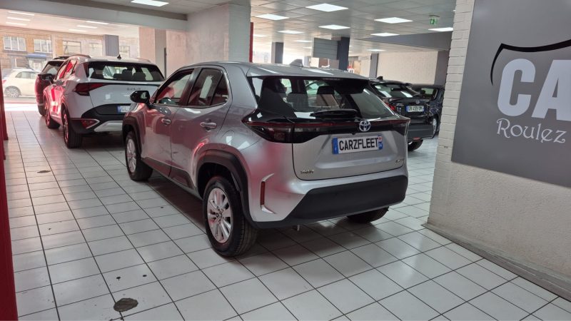 TOYOTA YARIS CROSS SUV HYBRIDE 116cv DYNAMIC BUSINESS/1 ERE MAIN/TVA RECUP/EXPORT POSSIBLE