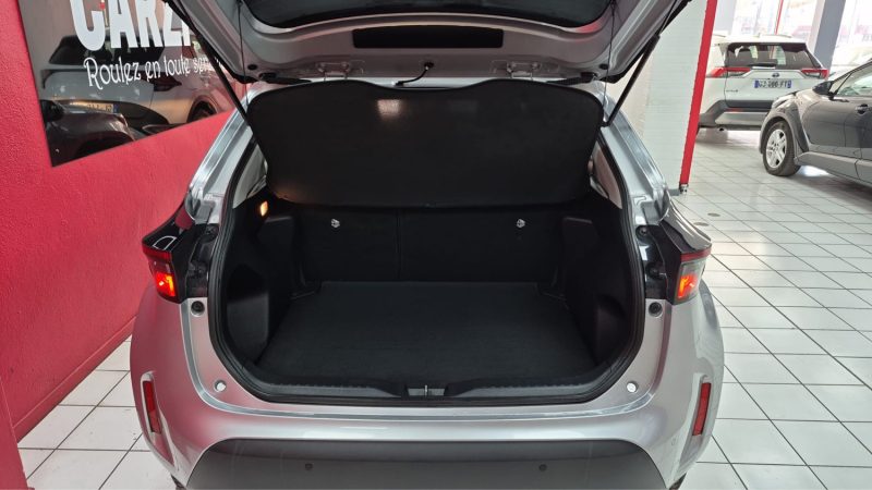 TOYOTA YARIS CROSS SUV HYBRIDE 116cv DYNAMIC BUSINESS/1 ERE MAIN/TVA RECUP/EXPORT POSSIBLE