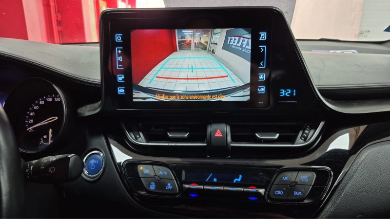 TOYOTA C-HR SUV HYBRIDE 122cv DYNAMIC BUSINESS/1 ERE MAIN/TVA RECUPERABLE