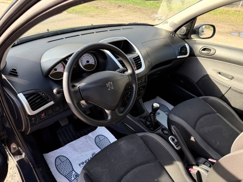 PEUGEOT 206 PLUS + 1.4 HDI URBAN 70CH BLUE LION TRENDY - CLIM - REVISEE & GARANTIE  6 MOIS