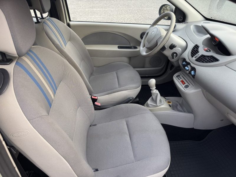 RENAULT  TWINGO  1.2 EXPRESSION 75 CH CLIMATISATION 2008
