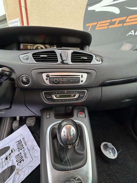 RENAULT SCENIC 1.2 TCe 115 Energy Zen - Toit ouvrant 