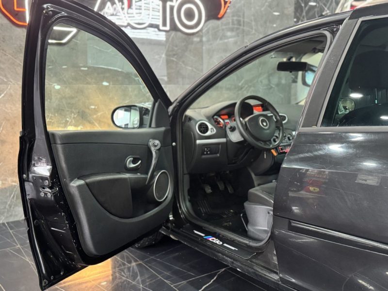 RENAULT CLIO III CLIO EXPRESSION 1.5DCI 85 2010