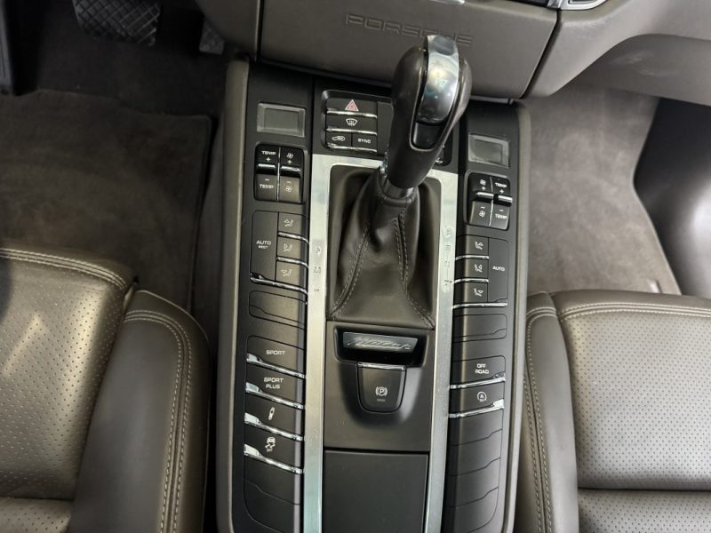 PORSCHE MACAN S 3.0 V6 TDI - DIESEL 258cv - TOIT OUVRANT - PACK CHRONO - GARANTIE 12 MOIS