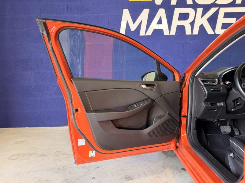 RENAULT CLIO V INTENS - 1.3 L TCE - 130 ch - 2 EME MAIN - AUTOMATIQUE - Apple Carplay 