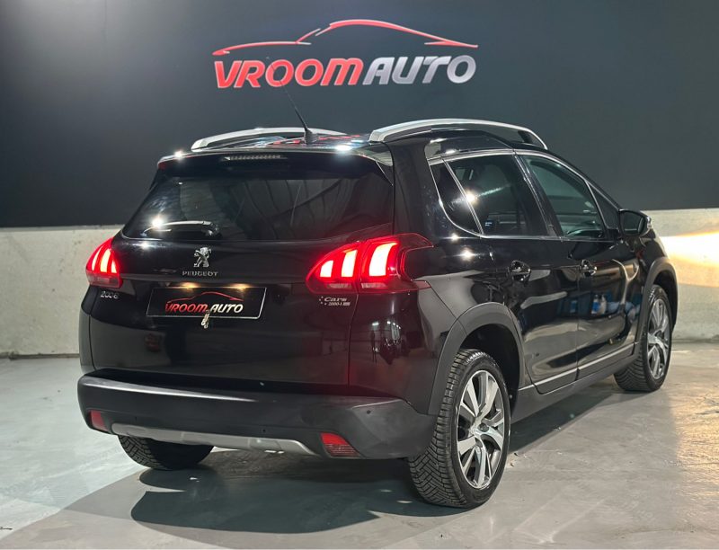 PEUGEOT 2008 1.5 BLUEHDI 100 CROSSWAY TOIT PANORAMIQUE