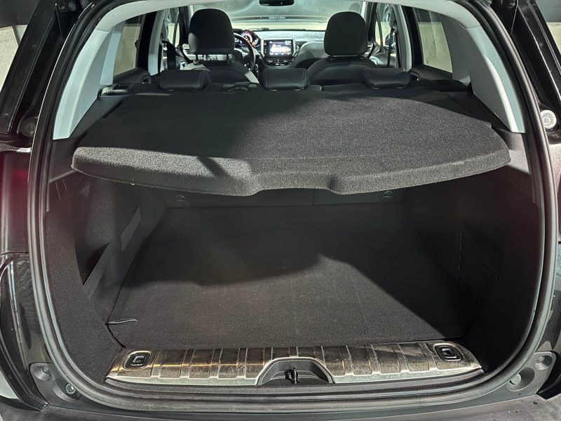 PEUGEOT 2008 1.5 BLUEHDI 100 CROSSWAY TOIT PANORAMIQUE