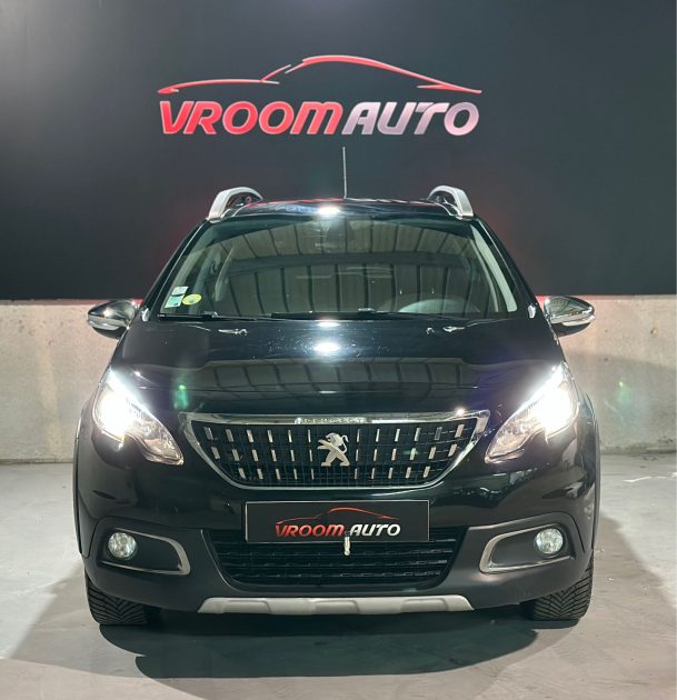 PEUGEOT 2008 1.5 BLUEHDI 100 CROSSWAY TOIT PANORAMIQUE