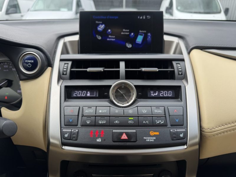 Lexus NX300H LUXE 197CH - ENTRETIEN FULL LEXUS / GARANTIE 12 MOIS / TVA RÉCUPÉRABLE