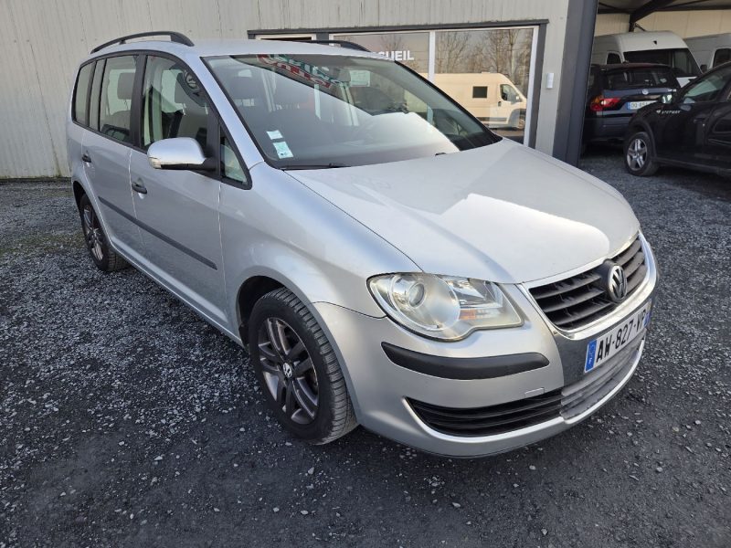 VOLKSWAGEN TOURAN TDI 105 CONFORT 2007 220000 km 