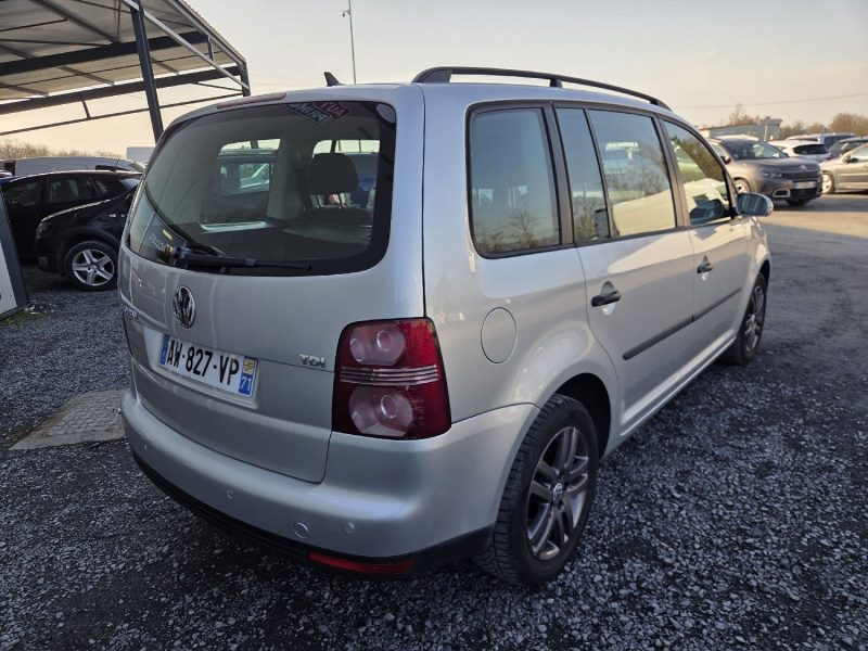 VOLKSWAGEN TOURAN TDI 105 CONFORT 2007 220000 km 
