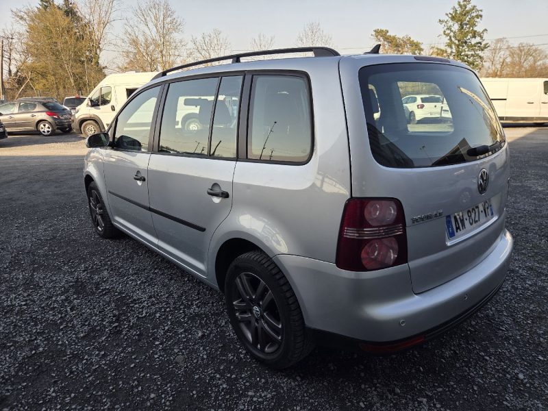 VOLKSWAGEN TOURAN TDI 105 CONFORT 2007 220000 km 