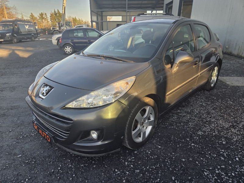 PEUGEOT 207 HDI 92cv ALLURE 2011 123000 km 